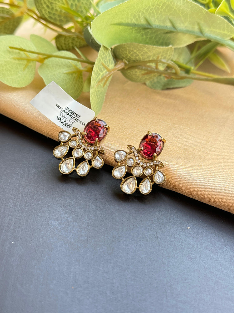 Polki and Kundan earring studs with Moissanite