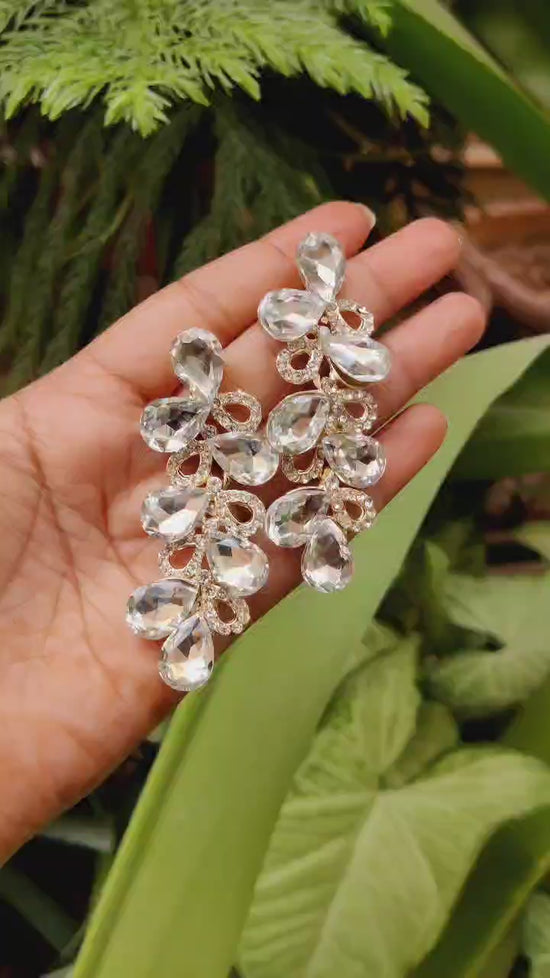 Elegant White Stone Leaf Shape Party Wear Dangler Earring For Women & Girls.