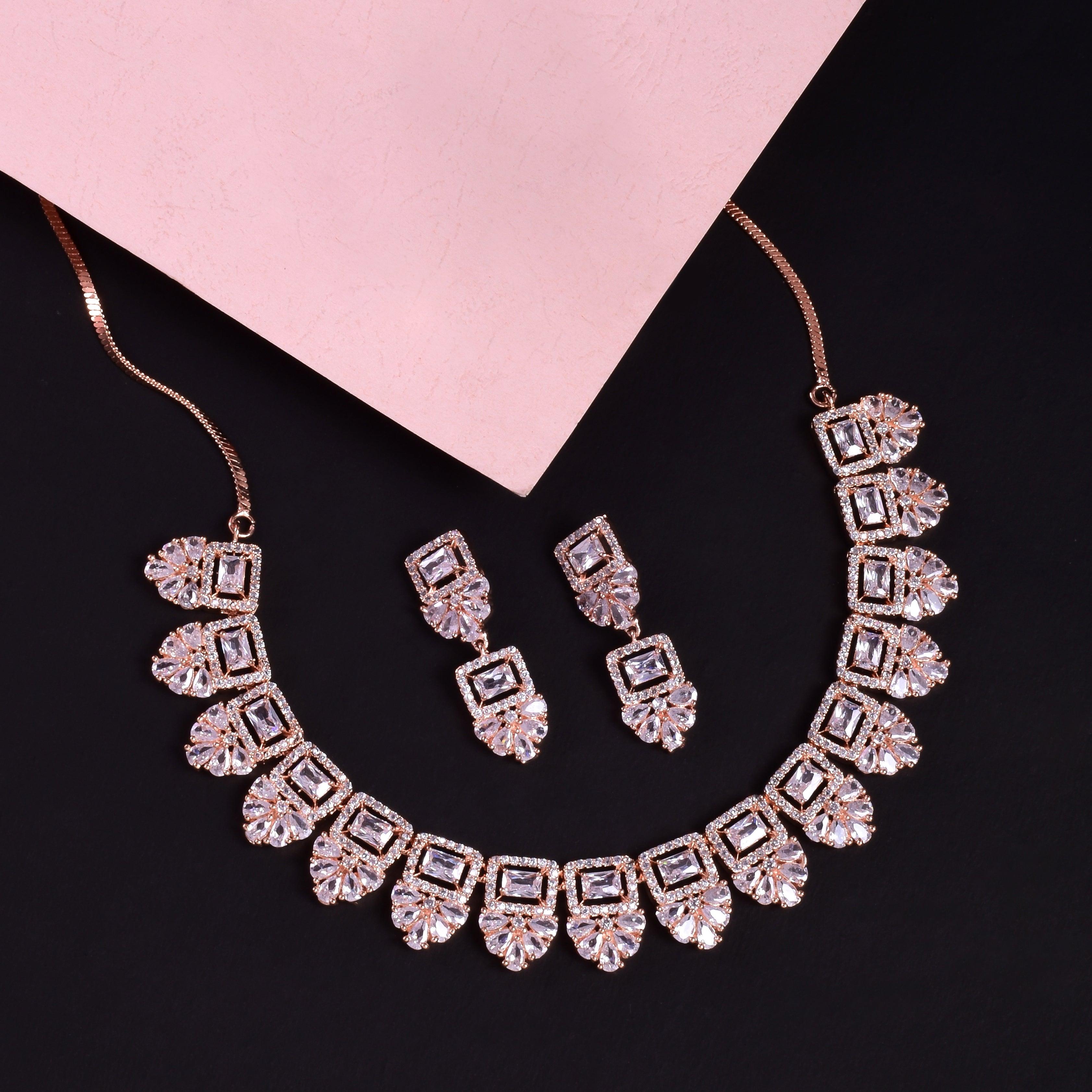 Buy Arina Diamond Necklace Online | CaratLane